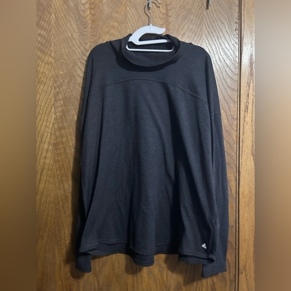 Tek Gear 1X pullover black mockneck tunic